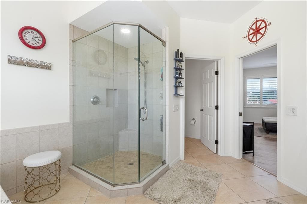308 Wentworth CT-24