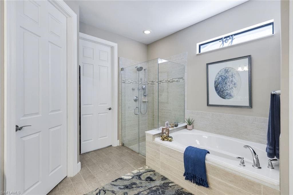 16345 Camden Lakes CIR-23
