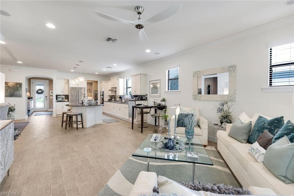 16345 Camden Lakes CIR-7
