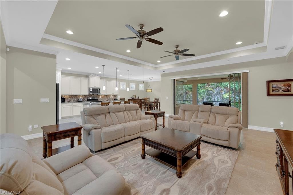 8720 Westwood Oaks PL-32