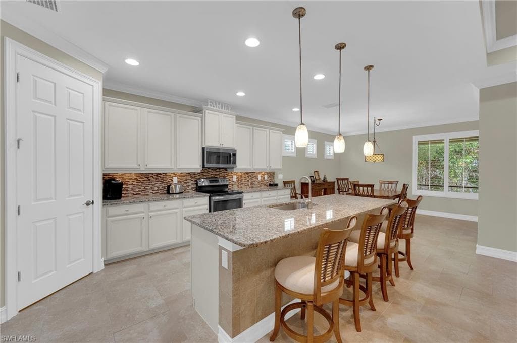 8720 Westwood Oaks PL-4