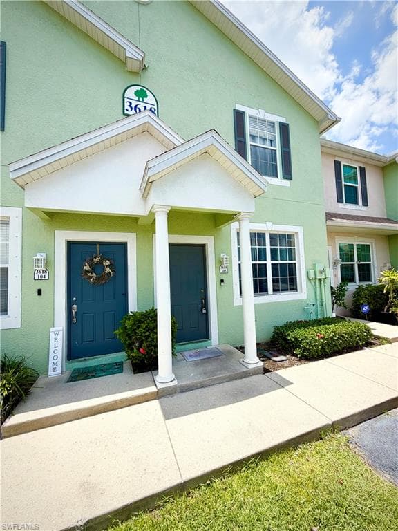 3618 Pine Oak CIR 105-2