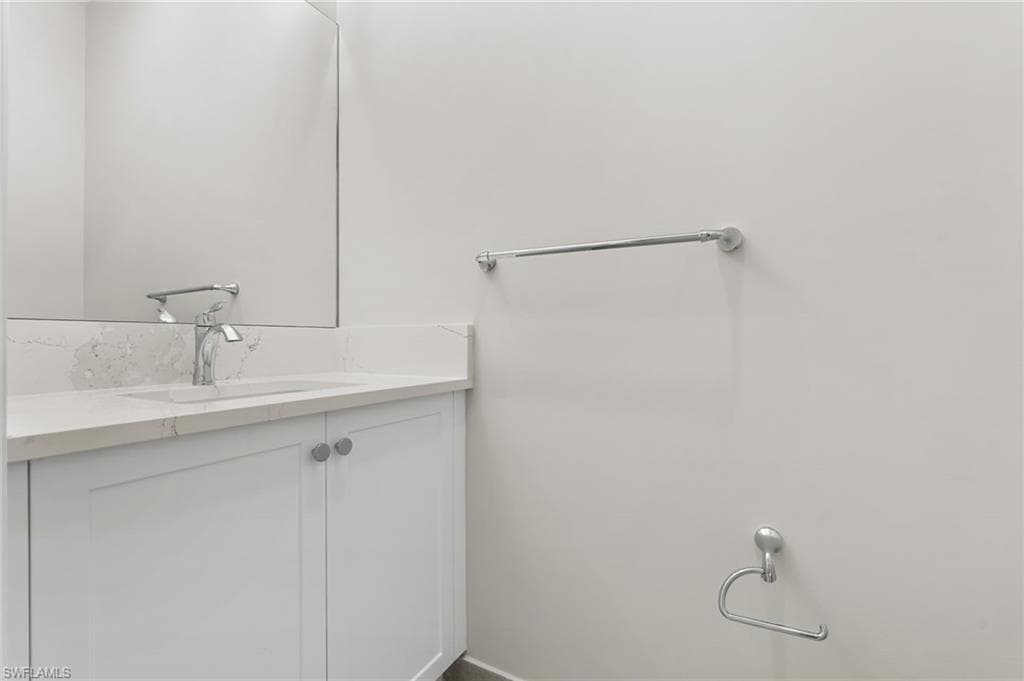 2436 Cambridge WAY-21