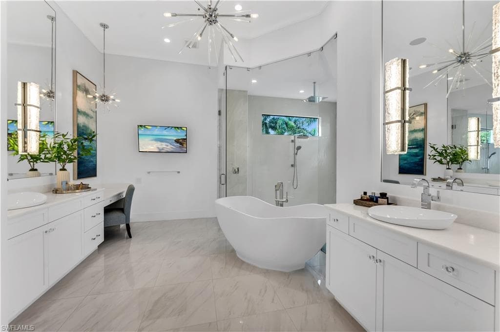 10531 Via Torino WAY-16