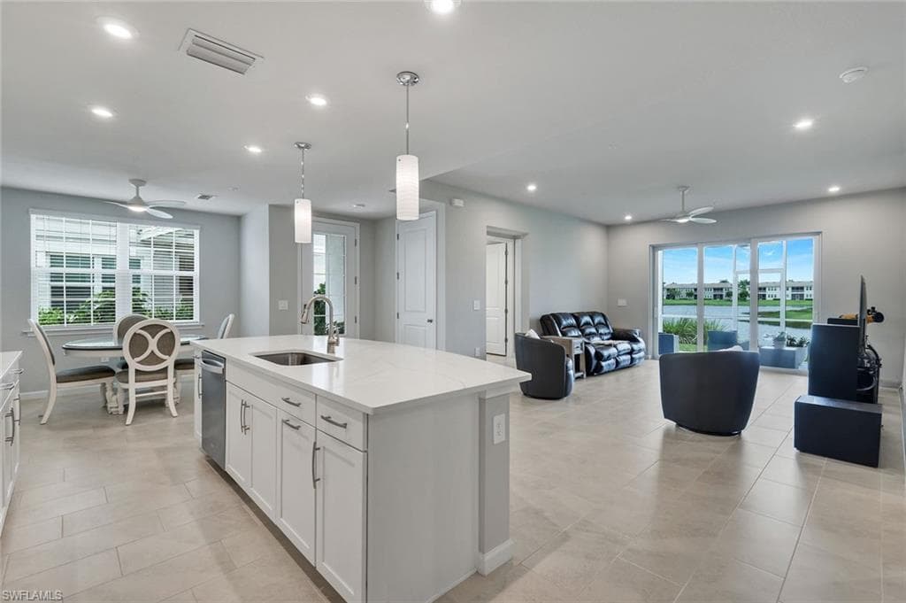 4563 Arboretum CIR 101-11