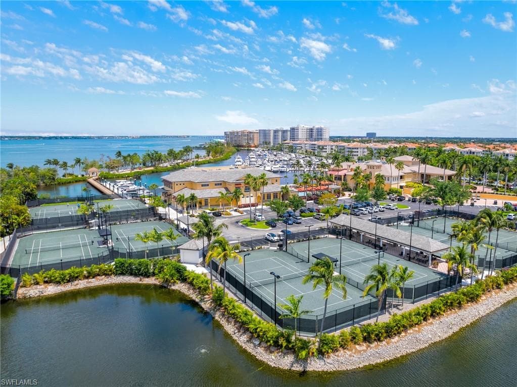 11620 Court Of Palms 202-47