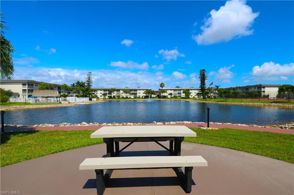 1004 Manatee RD H202-23