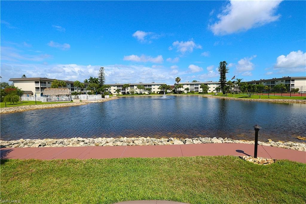 1004 Manatee RD H202-24