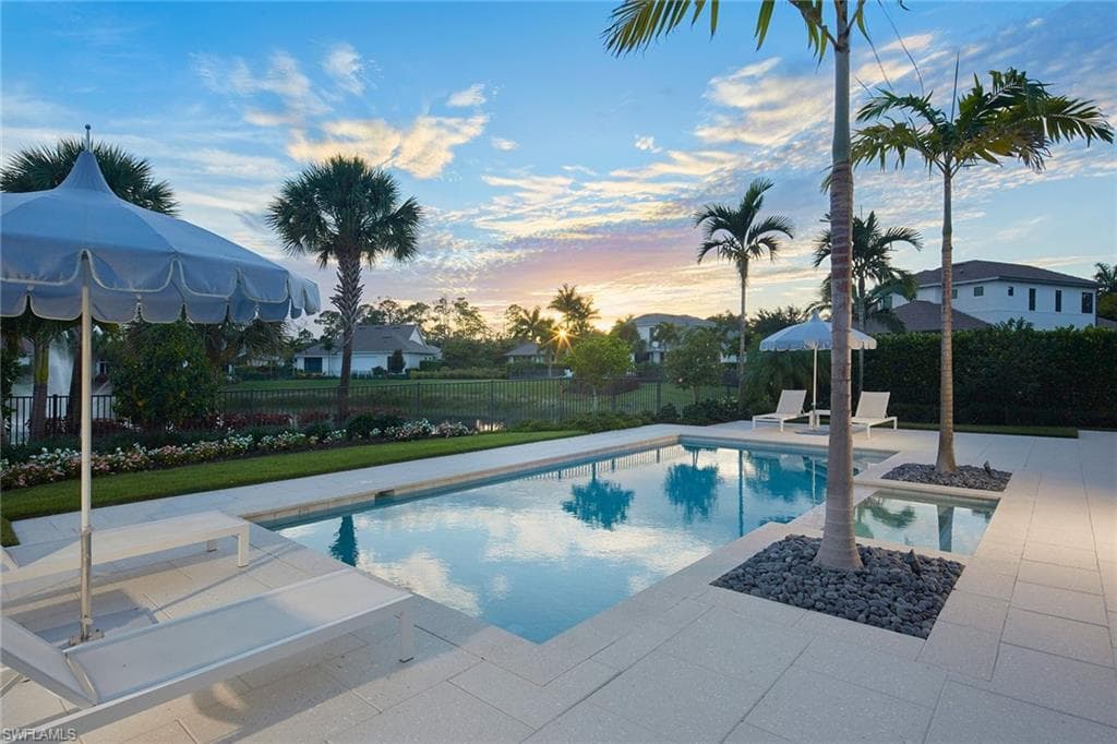 16764 Enclave CIR-4