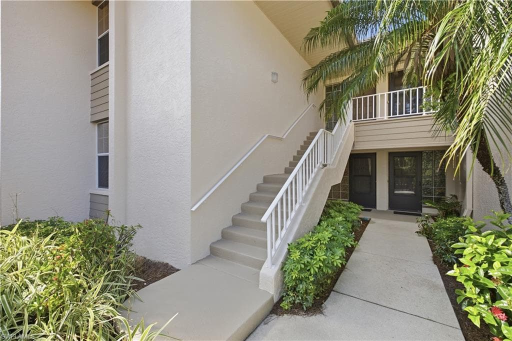 26901 Wedgewood DR 101-2