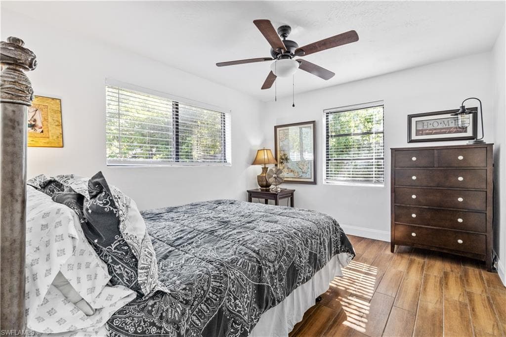 1643 Ricardo AVE-17