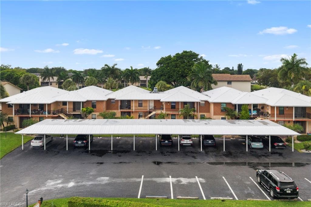 195 Cypress WAY E 8-3