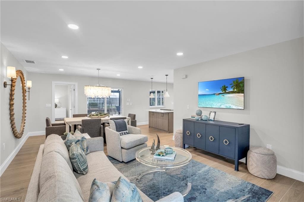 23 Palmview BLVD-10