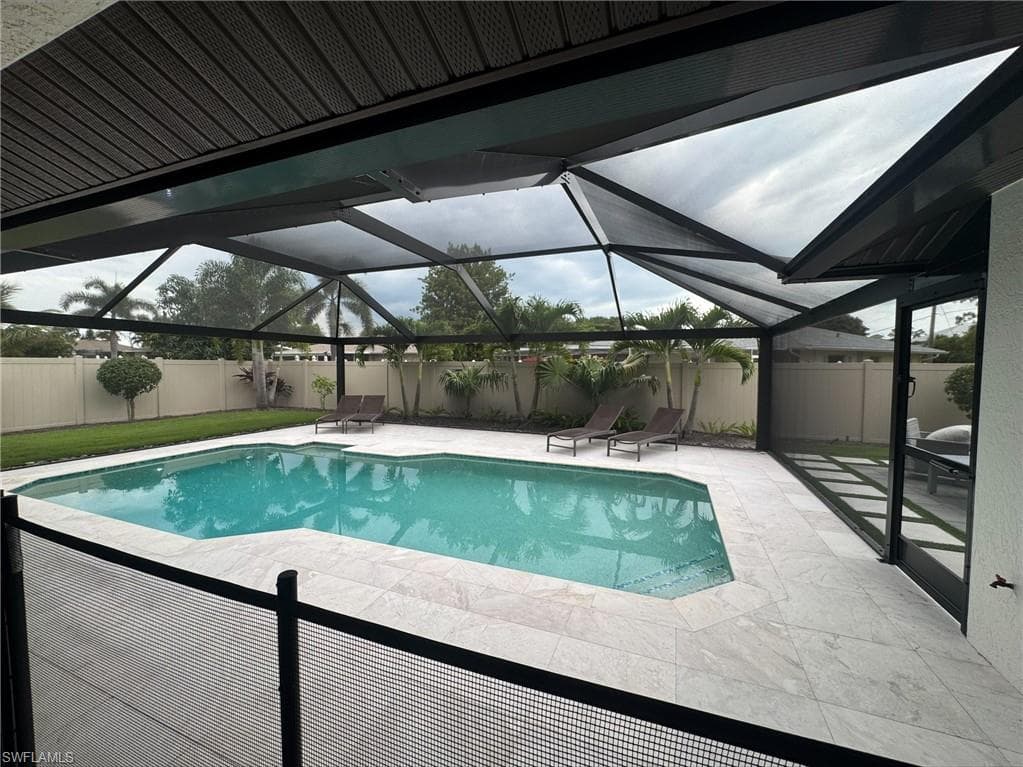 27500 Suffridge DR-2
