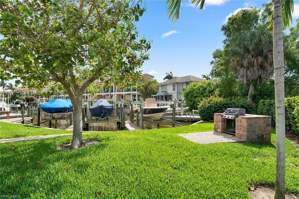 1435 Blue Point AVE 1435-16