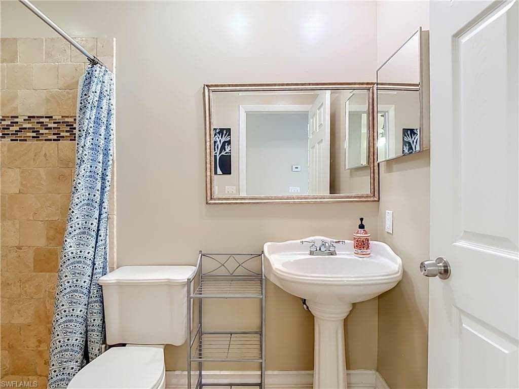 3323 Olympic DR 716-27