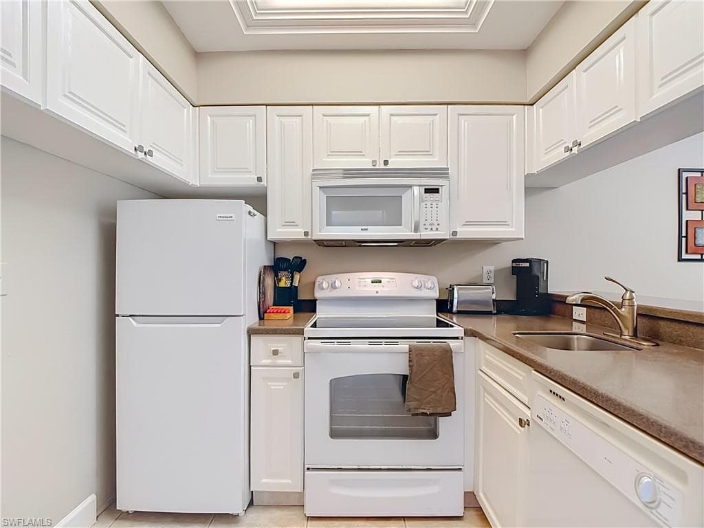 3323 Olympic DR 716-5