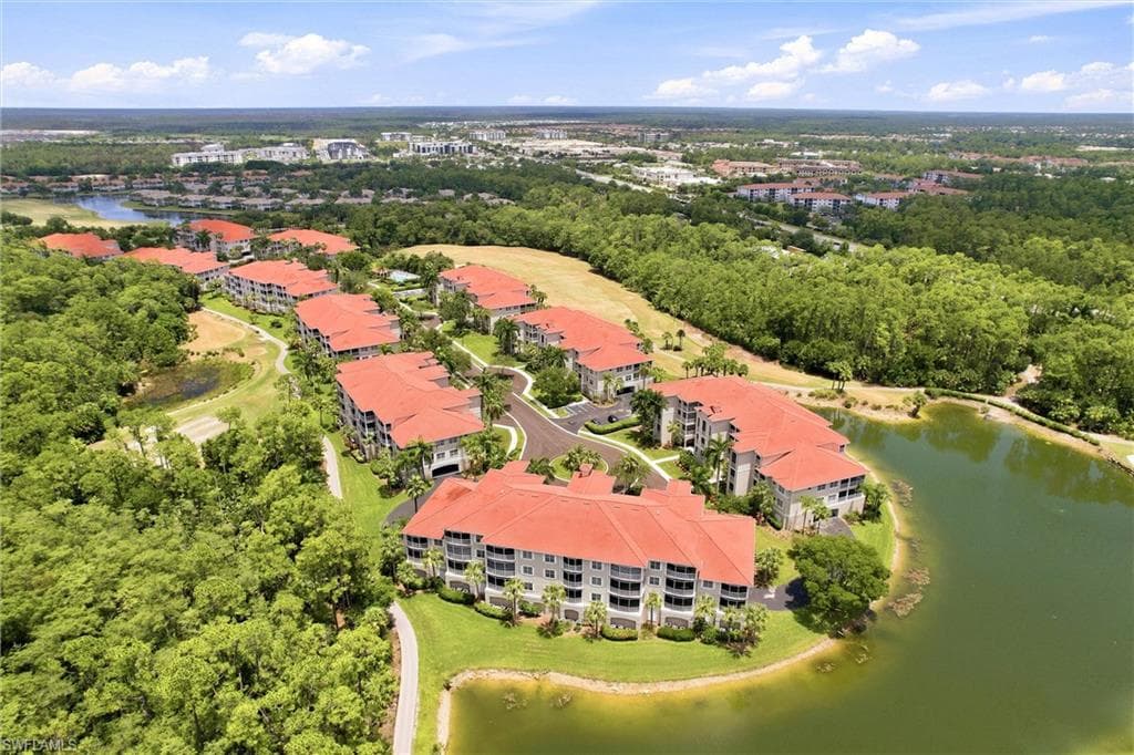 4874 Hampshire CT 303-34