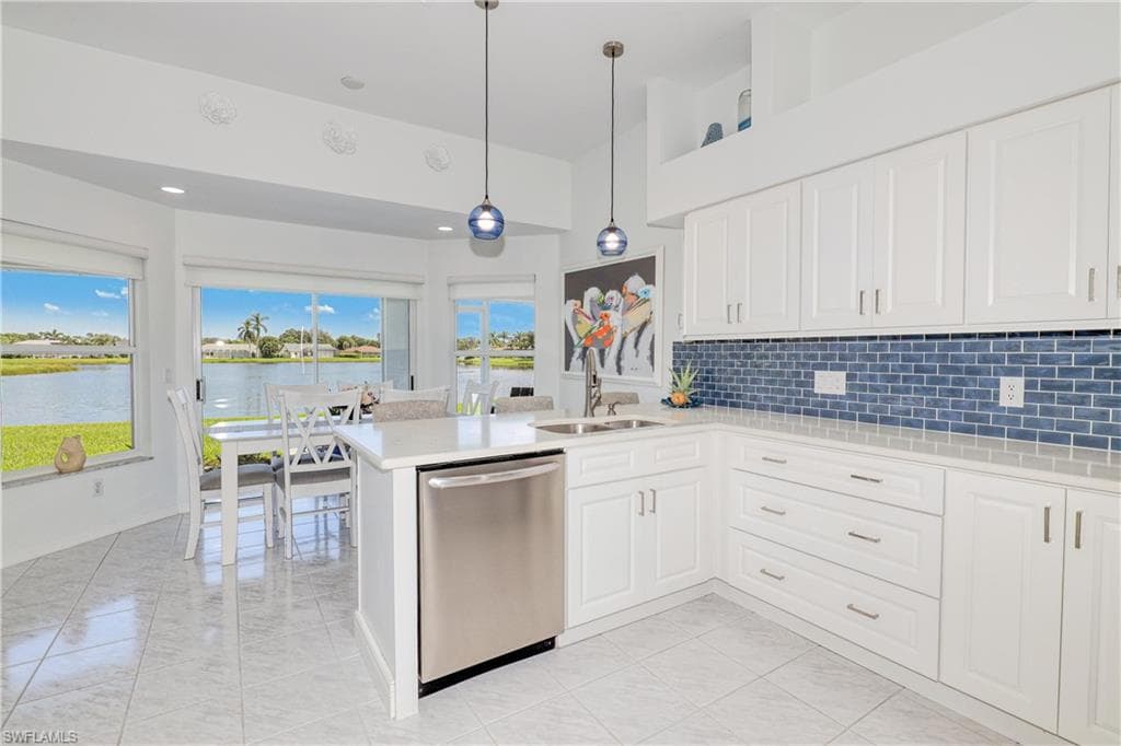 22589 Island Lakes DR-13