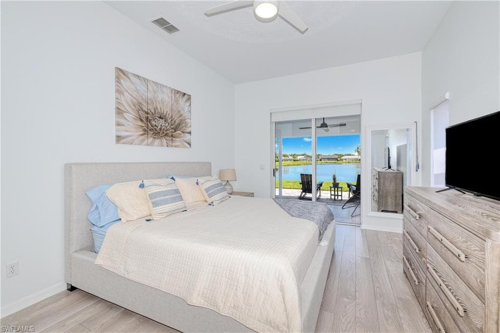 22589 Island Lakes DR-15