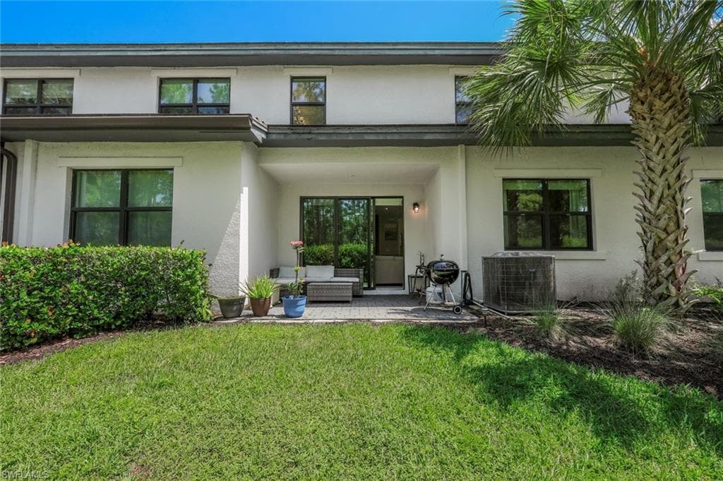 7348 Rockefeller DR-27