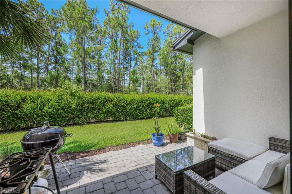 7348 Rockefeller DR-26