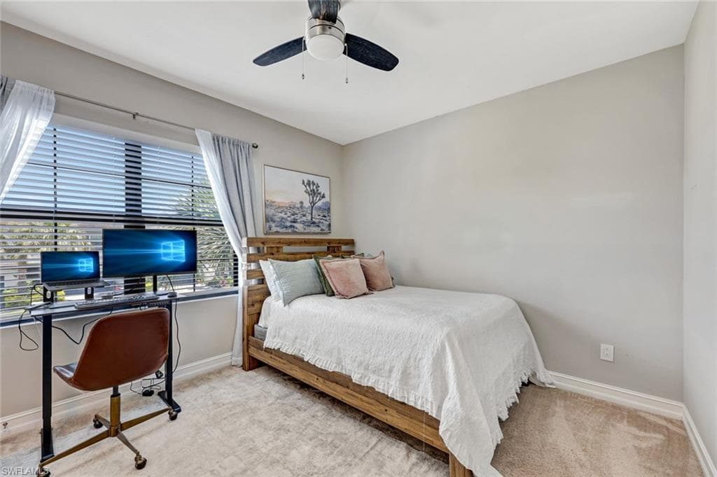 7348 Rockefeller DR-22