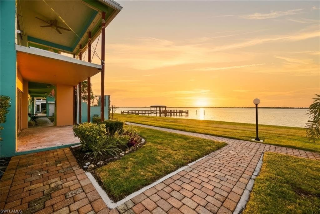 3225 E Riverside DR 31C-20