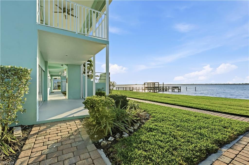 3225 E Riverside DR 31C-24