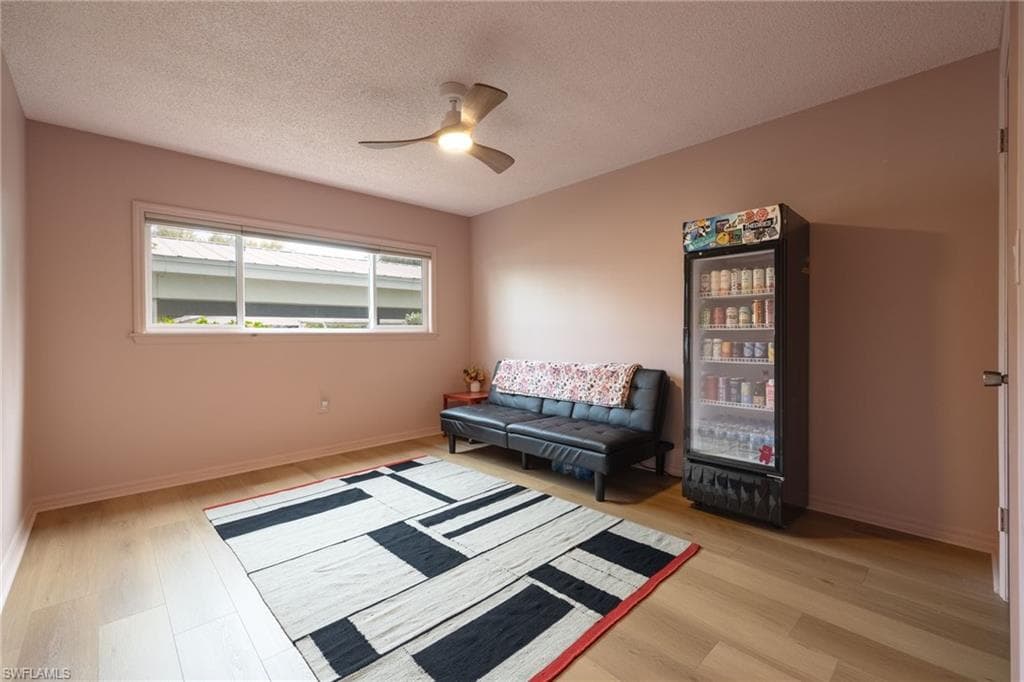3225 E Riverside DR 31C-15