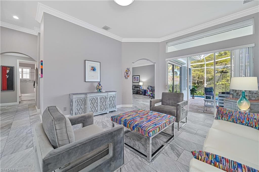 9057 Whitfield DR-7