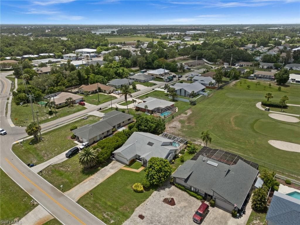 7305 Constitution CIR-44