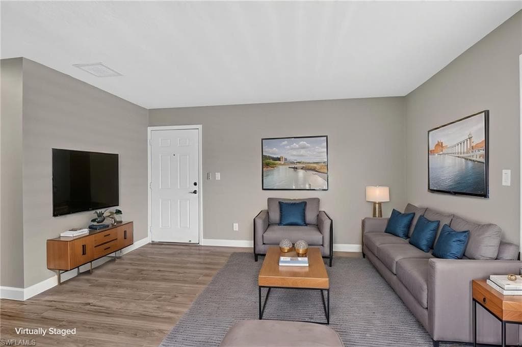3340 N Key DR 7-11