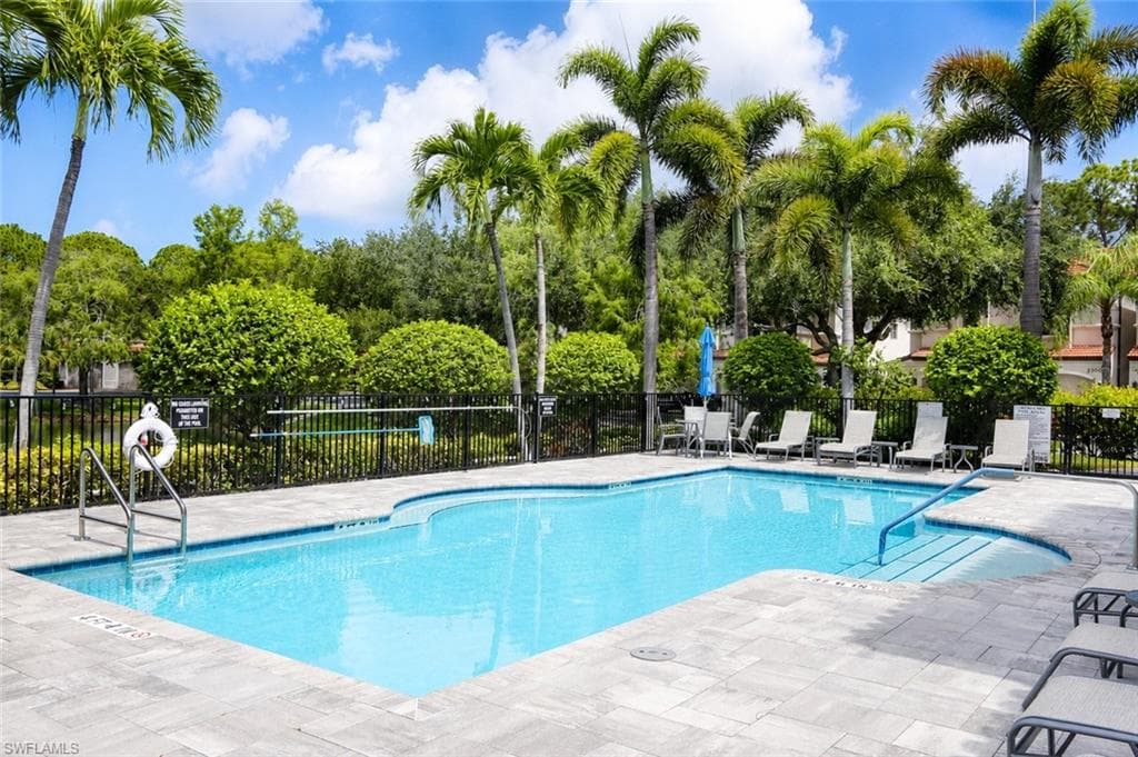 27016 Adriana CIR 202-15