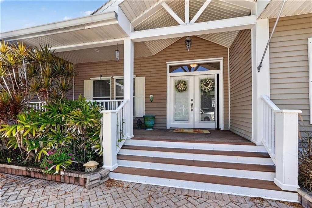15627 Caloosa Creek CIR-2