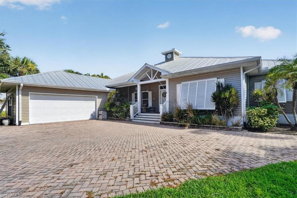 15627 Caloosa Creek CIR-1
