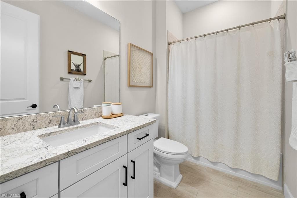17489 Aquila CT-35