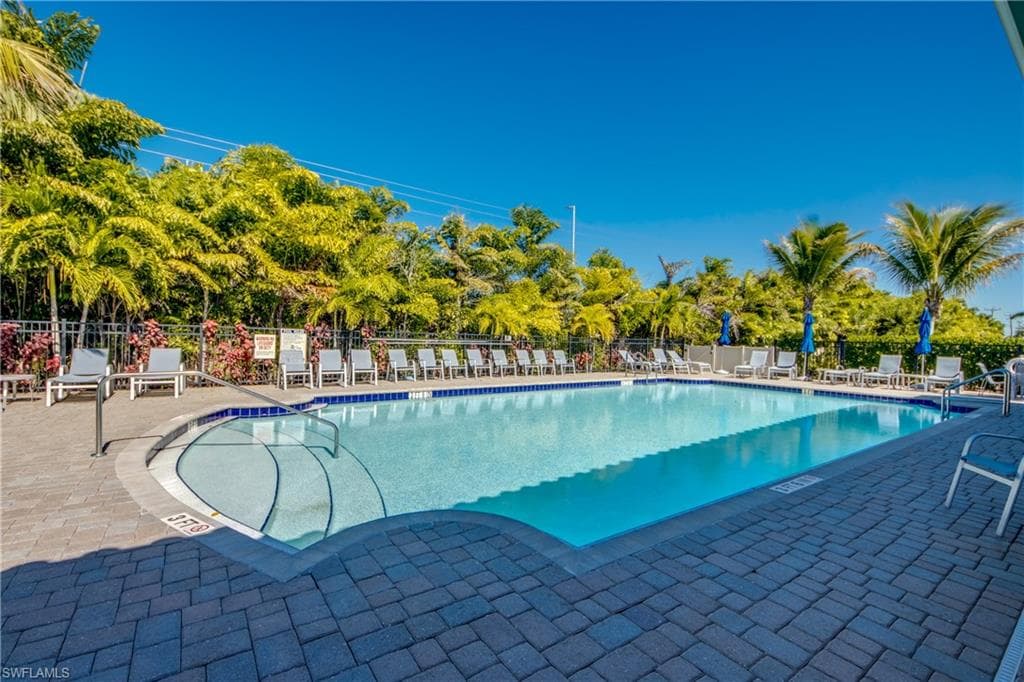 15321 Cortona WAY-41