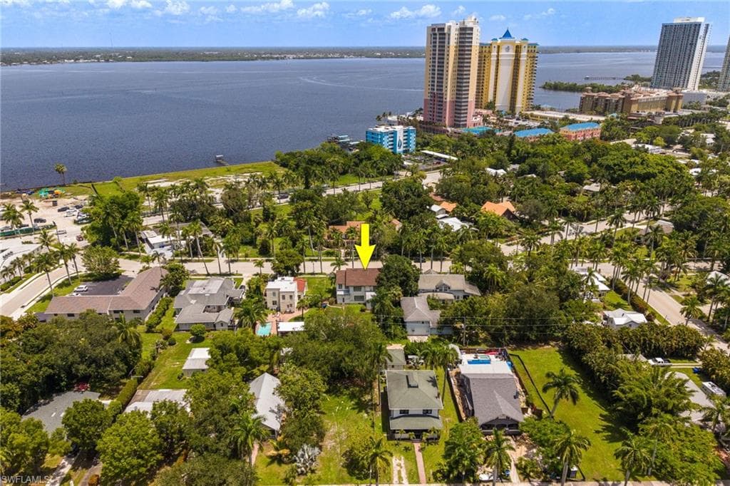 2644 Providence ST-3