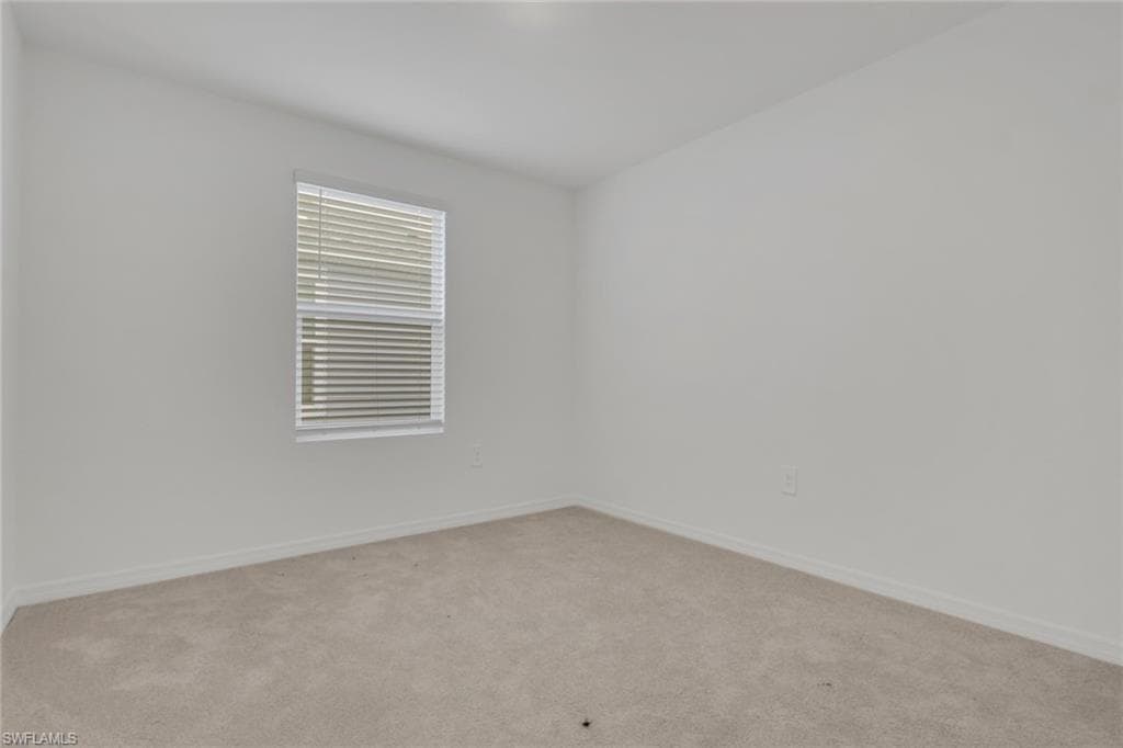 19550 Fairhill CT-23