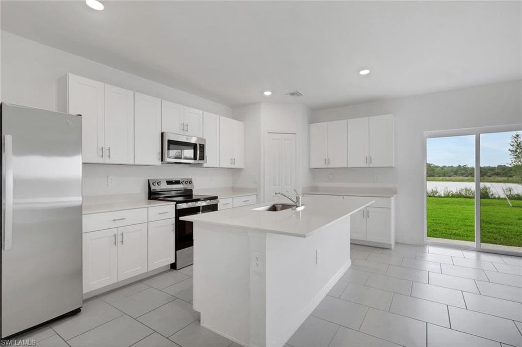 19550 Fairhill CT-11
