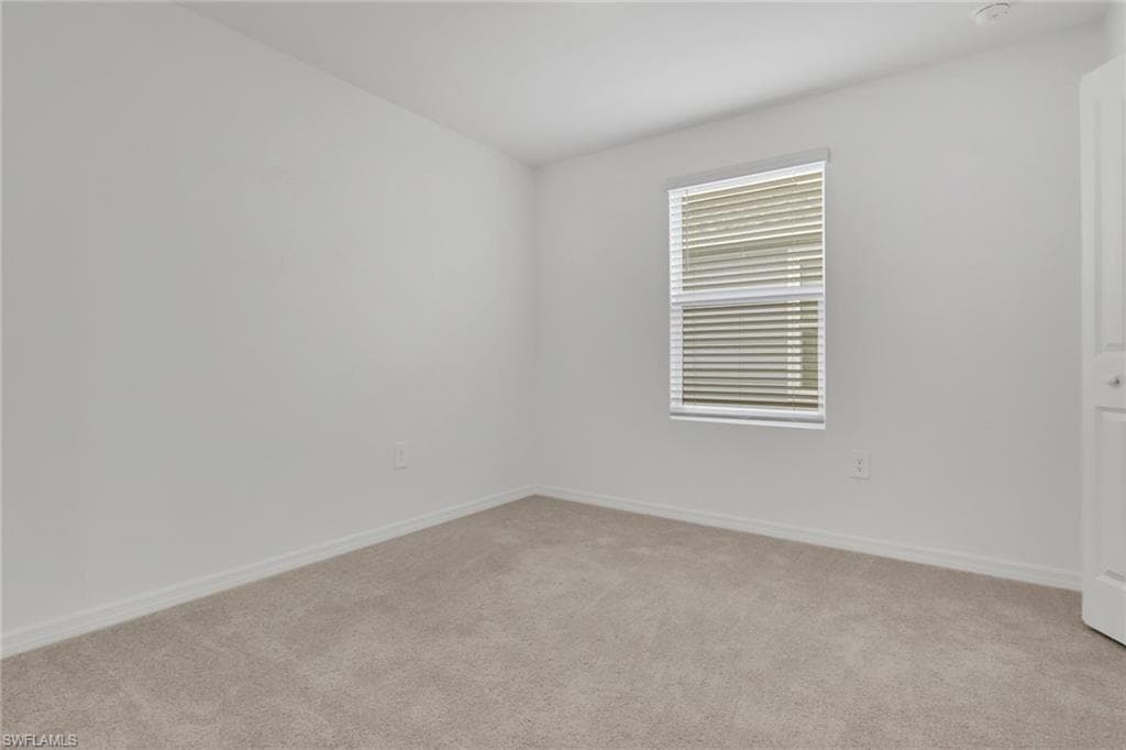 19550 Fairhill CT-25
