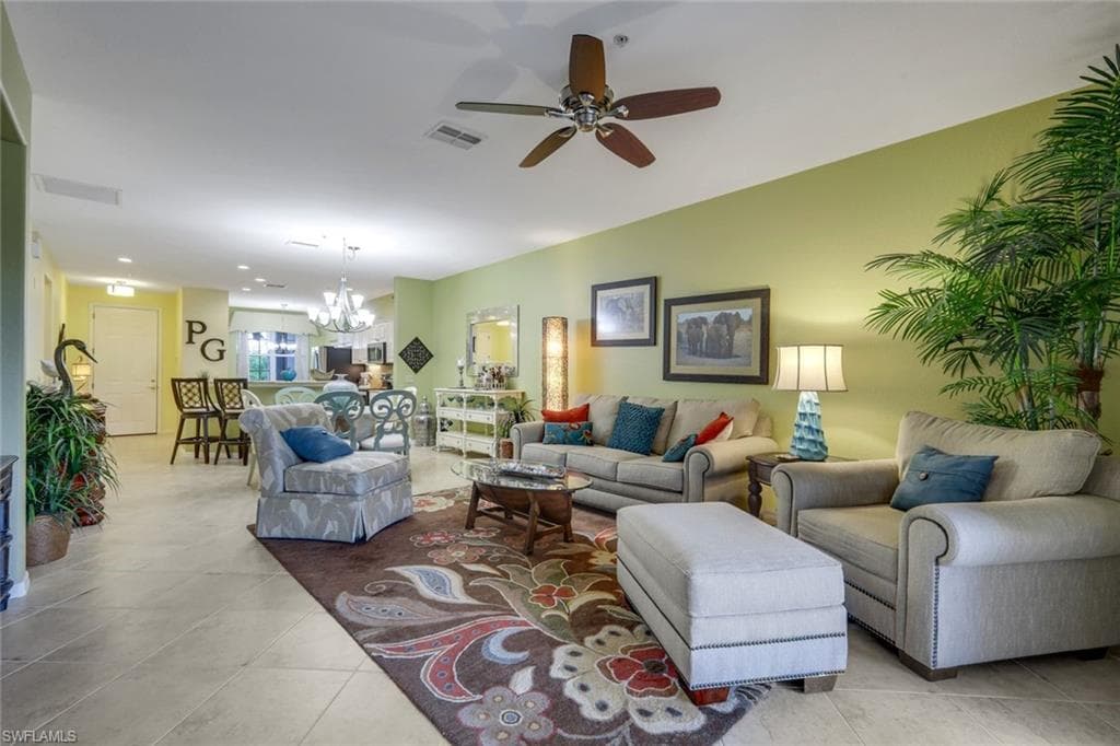 4864 Hampshire CT 203-6