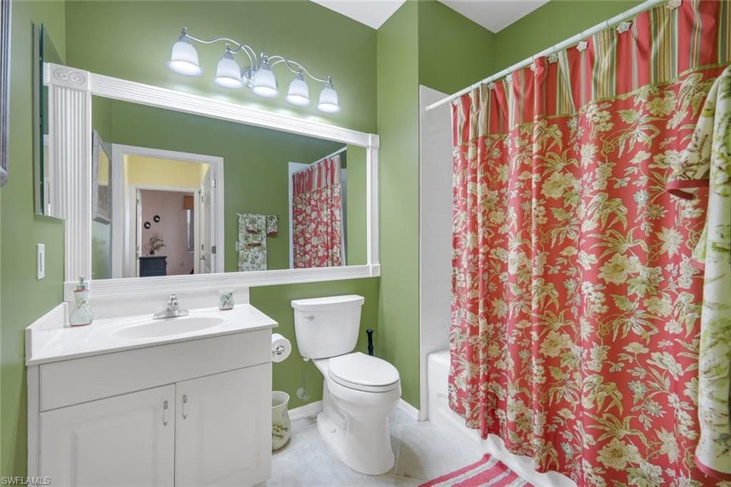 4864 Hampshire CT 203-22
