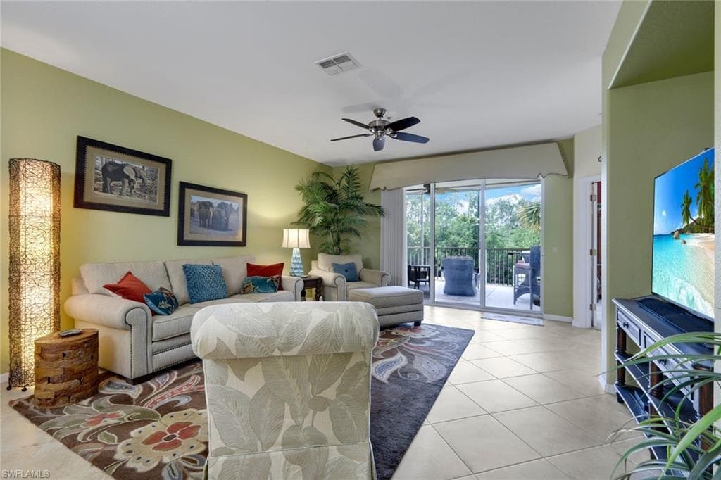 4864 Hampshire CT 203-4