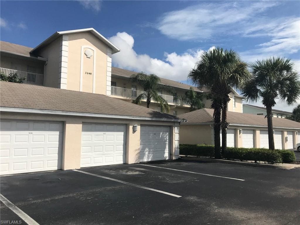 3245 Cypress Glen WAY 504-12