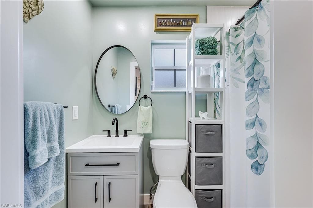 2385 Sunset AVE-8