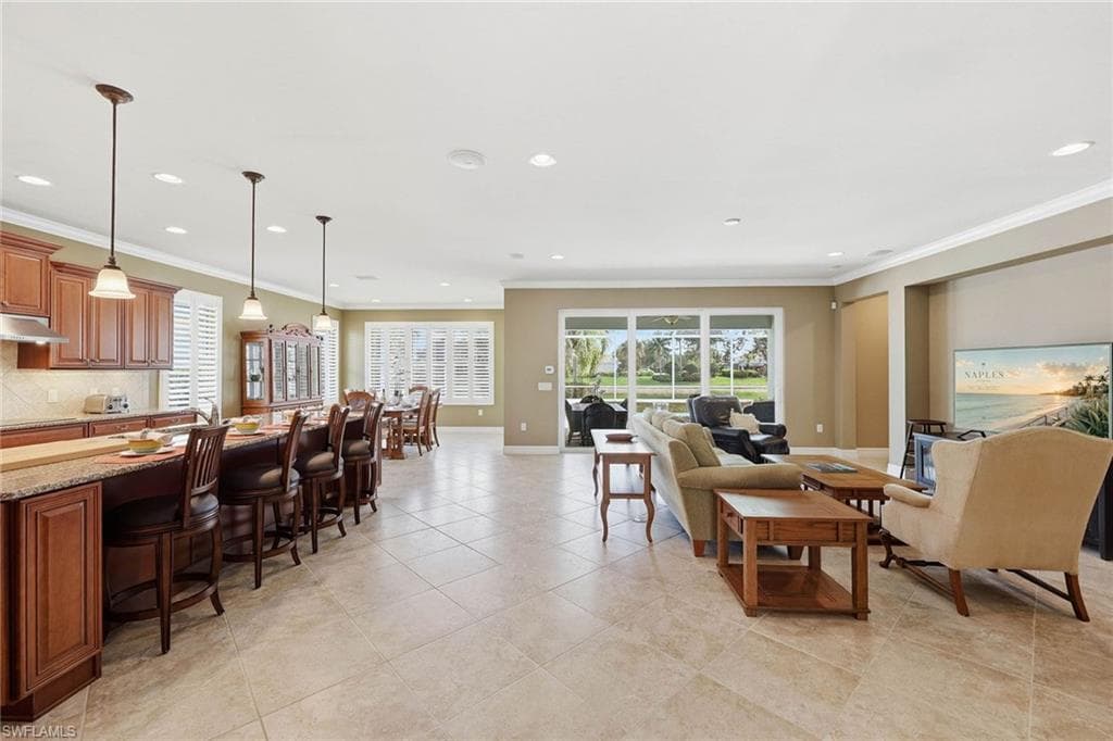 8562 Veronawalk CIR-8