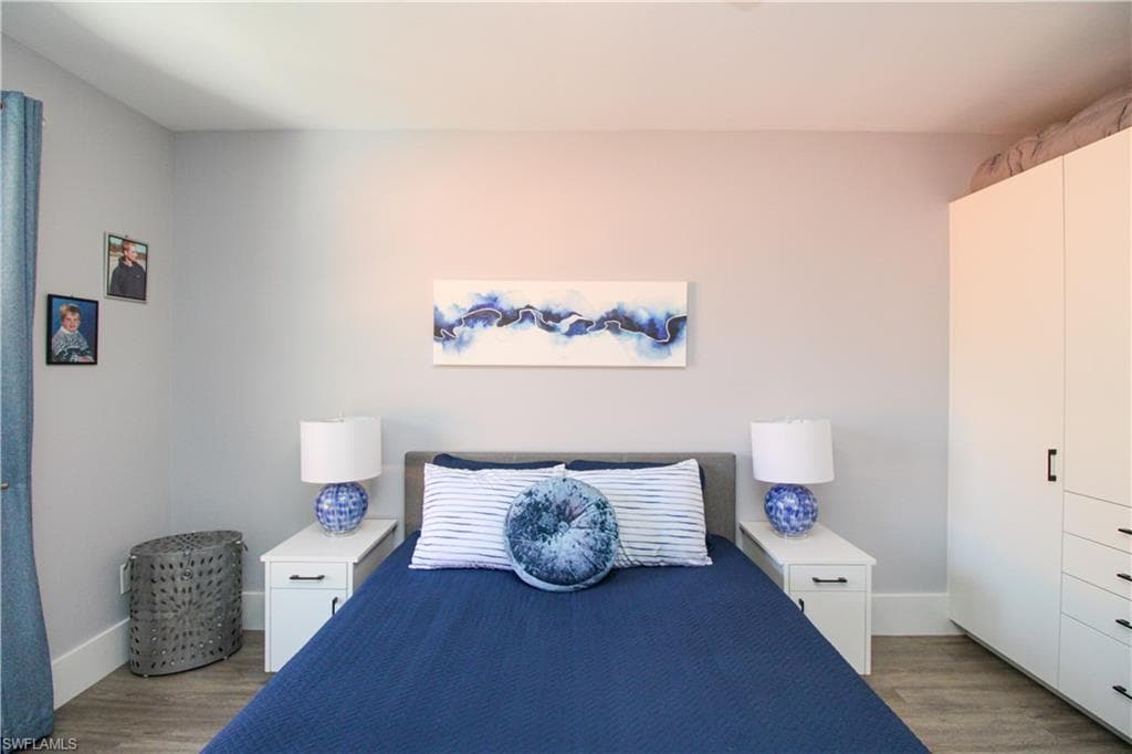 225 Robin Hood CIR 203-27