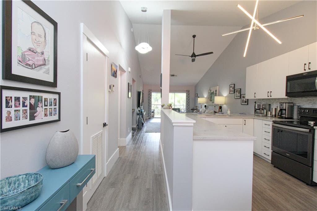 225 Robin Hood CIR 203-10